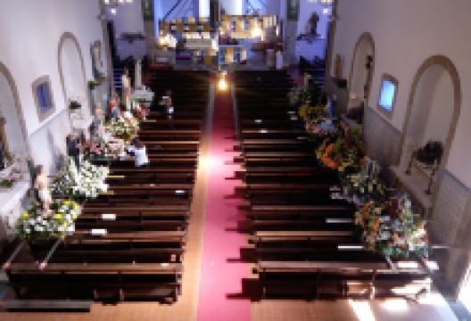 Igreja de São Miguel de Vila das Aves景点图片