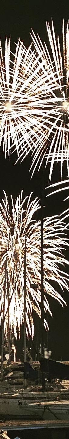 热海海上花火大会-热海市