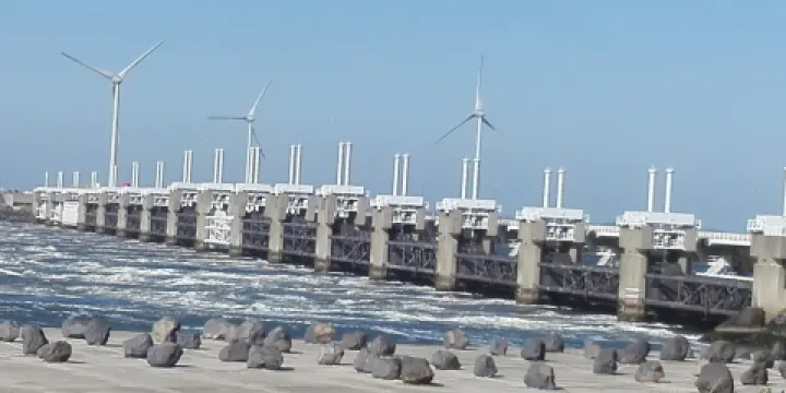 三角洲工程 東謝爾德防洪壩