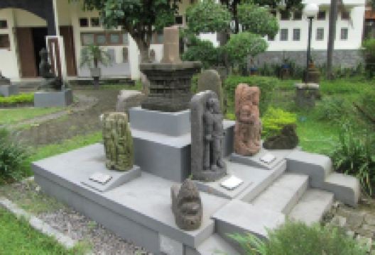 Museum Mpu Tantular景点图片