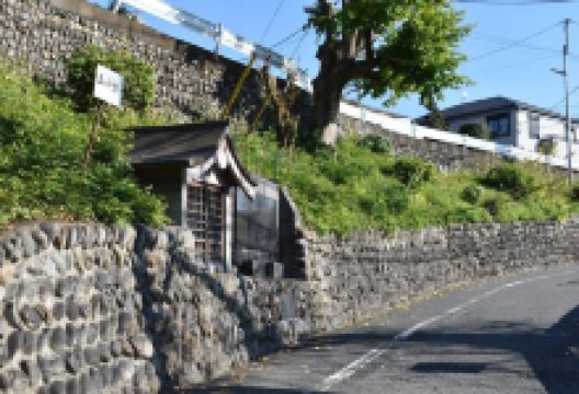 山中坂地蔵堂景点图片
