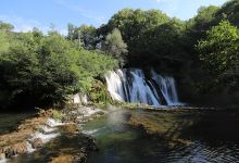 Small Waterfalls Martin Brod景点图片