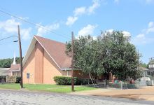 First Baptist Church景点图片