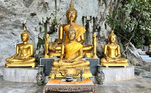 Dragon Cave Temple （praya nakarach cave temple）