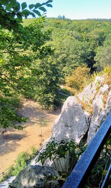 Bilsteintal: Tropfsteinhöhle und Wildpark in Warstein-瓦尔施泰因