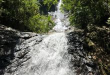 Alexandra Bay Waterfall景点图片