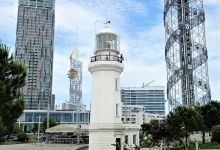 巴统灯塔景点图片