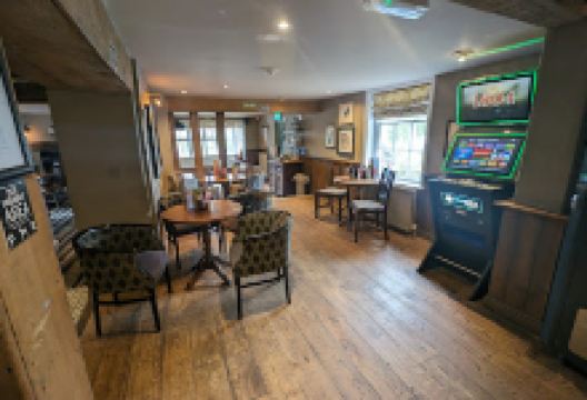 The Old Castle Harvester美食图片