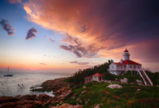 Phare du Pot a l'Eau-de-Vie景点图片