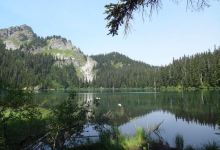 Kachess Lake景点图片