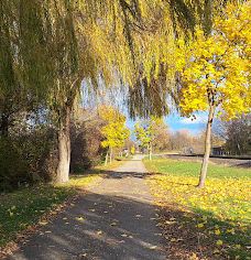 巴拉顿乌德沃里