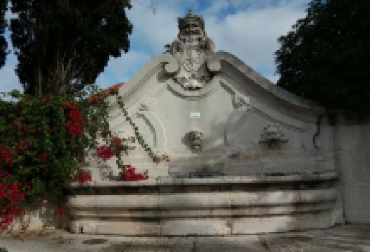 Pelourinho da Vila de Oeiras景点图片