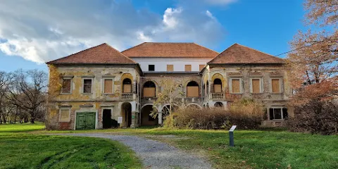 Turnišče Castle Park