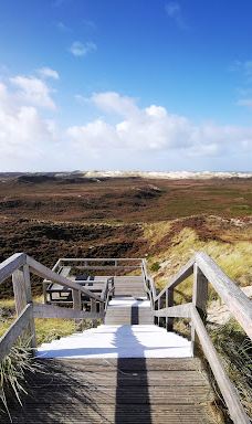 Aussichtspunkt „Dünenbalkon“ der Naturschutzgemeinschaft (NSG) Sylt bei List-里斯特