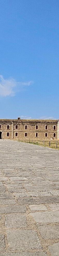 圣费兰城堡-菲格拉斯