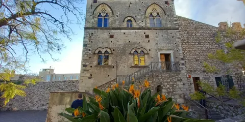 聖斯蒂法諾公爵宮殿