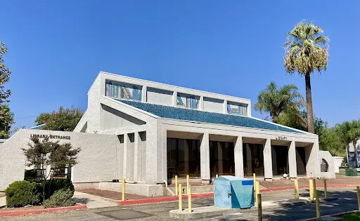 Lake Elsinore Library
