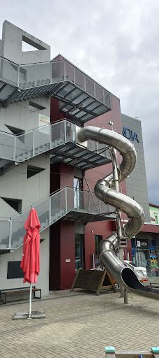 iQLANDIA-利贝雷茨