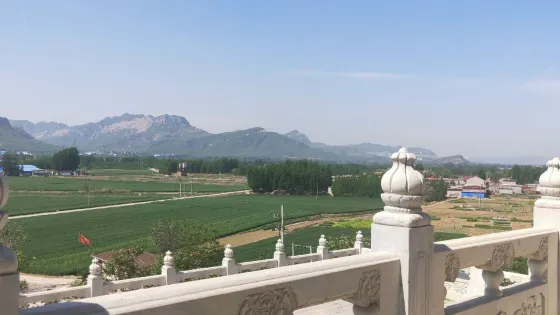 普照寺