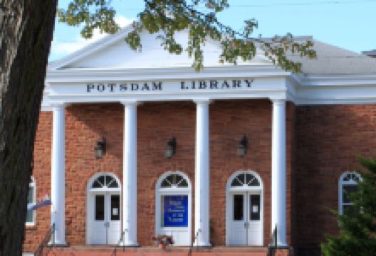 Potsdam Public Library景点图片