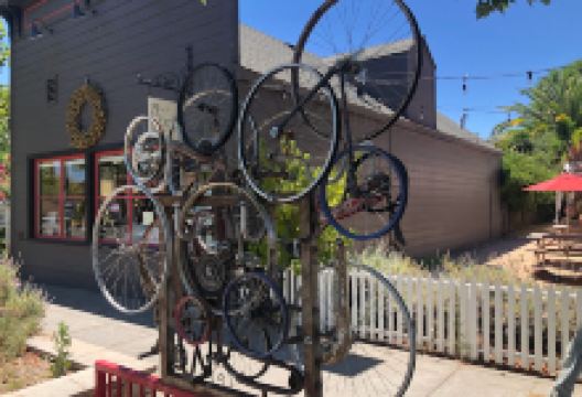 Cloverdale City Park景点图片