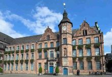 集市广场景点图片