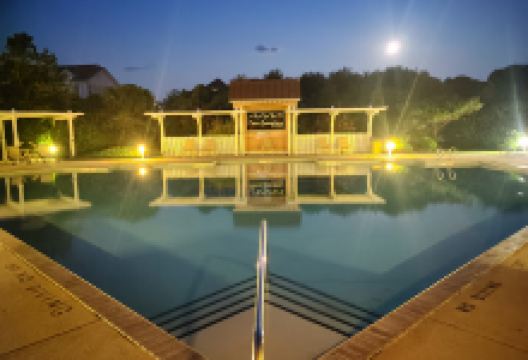 Four Seasons Community Clubhouse - Tennis Court景点图片