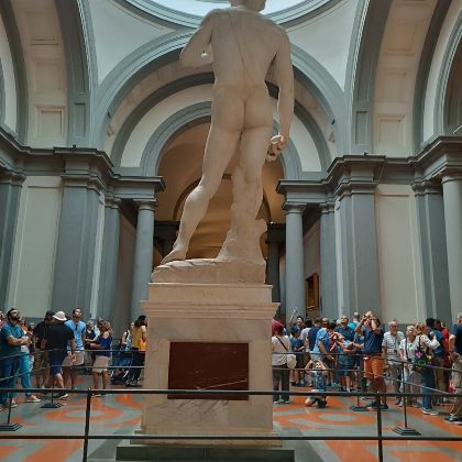 托斯卡纳大区佛罗伦萨+比萨+锡耶纳+皮恩扎7日6晚拼小团