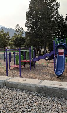 Playground-镭温泉