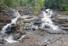 Sai Chai Waterfall景点图片