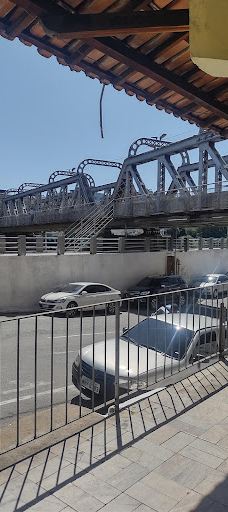 Ponte de Ferro Governador Bley-伊塔佩米林河畔卡舒埃鲁