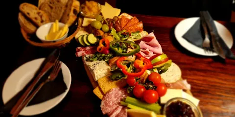 CrackleRock Brewing Company