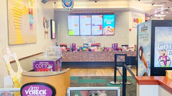 Chuck E. Cheese's