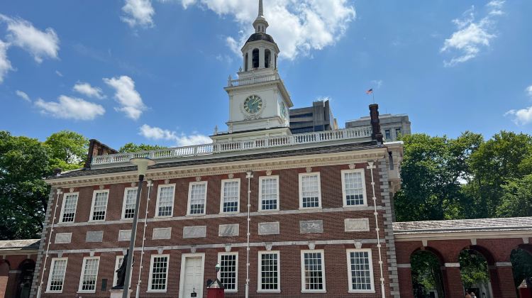 8-Day East US and Canada Tour from New York · New York City, Philadelphia, Washington D.C., Niagara Falls, Toronto, Montreal, Quebec City and Boston