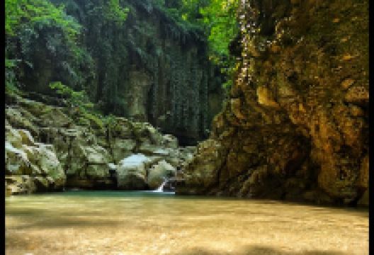 Tangeh Daar景点图片