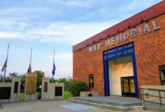 Danbury War Memorial景点图片