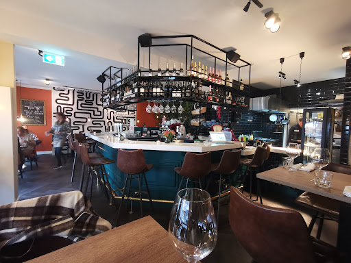 Vino Y Mas餐厅图片