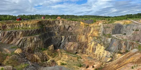 法倫的大銅山礦區