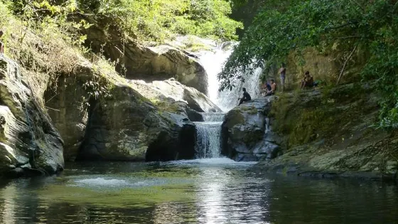 Olanguan Falls