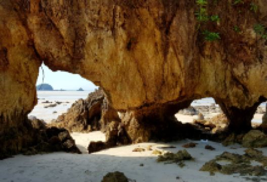 Ao Yai Beach景点图片