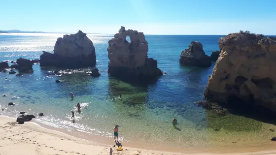 Praia de Arrifes