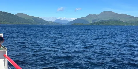 羅蒙湖郵船公司