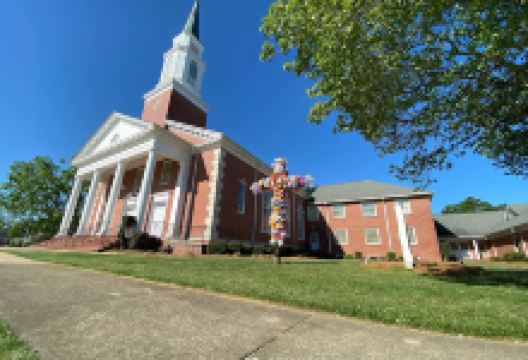 First Baptist Church景点图片