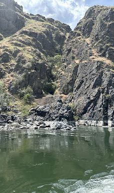 Snake River Adventures and RiverQuest Excursions-内斯珀县