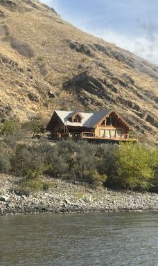 Snake River Adventures and RiverQuest Excursions-内斯珀县