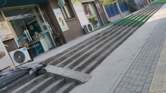 童年故事閱讀中心（恆輝曼哈頓）