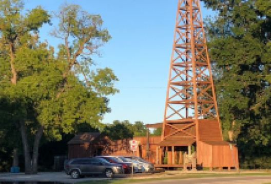 Nellie Johnstone No. 1景点图片