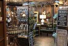 The Old Candle Barn景点图片