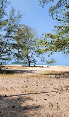 Sculpture Garden Chaloem Phrakiat-宋卡