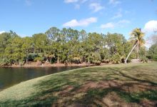 Veterans Memorial Park景点图片